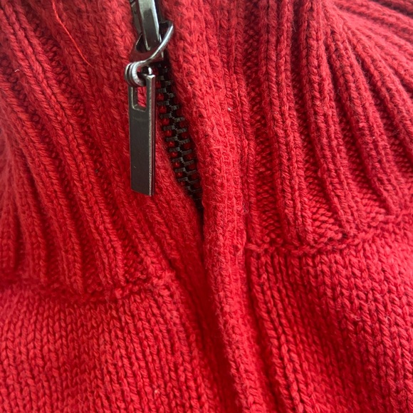 Boy’s red holiday sweater - Picture 2 of 5